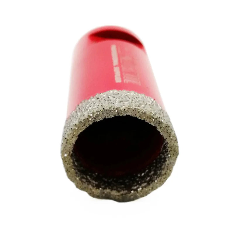 Dijamantska kruna 28 mm M14 – detalj dijamantske obloge za glatko bušenje