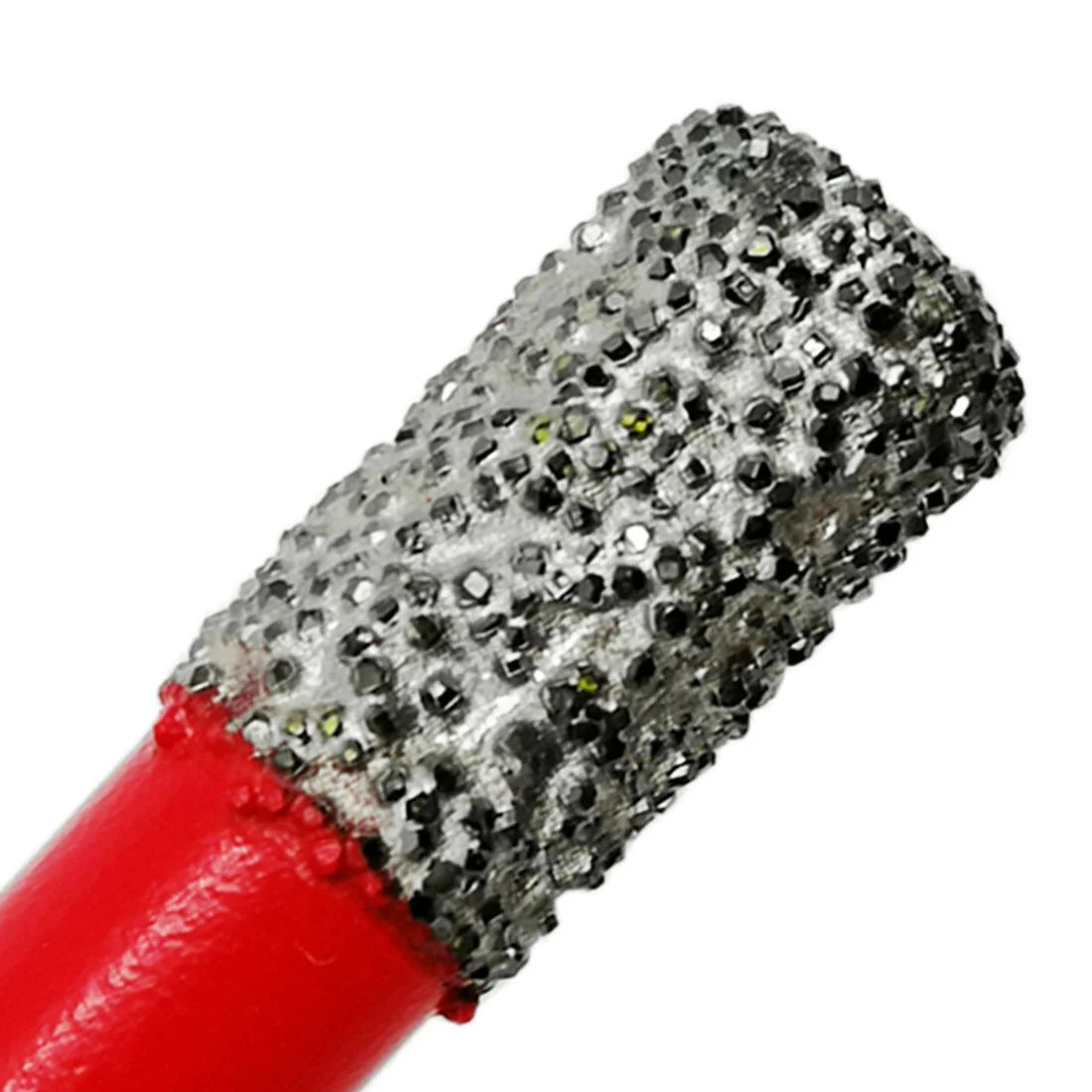 Detaljan prikaz dijamantskog segmenta na kruni 8 mm M14 A8530810 za bušenje pločica, granita i mermera